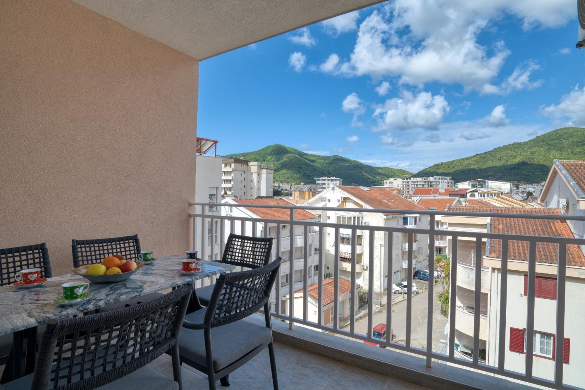 Comfort Apartment Near The Beach بودفا المظهر الخارجي الصورة
