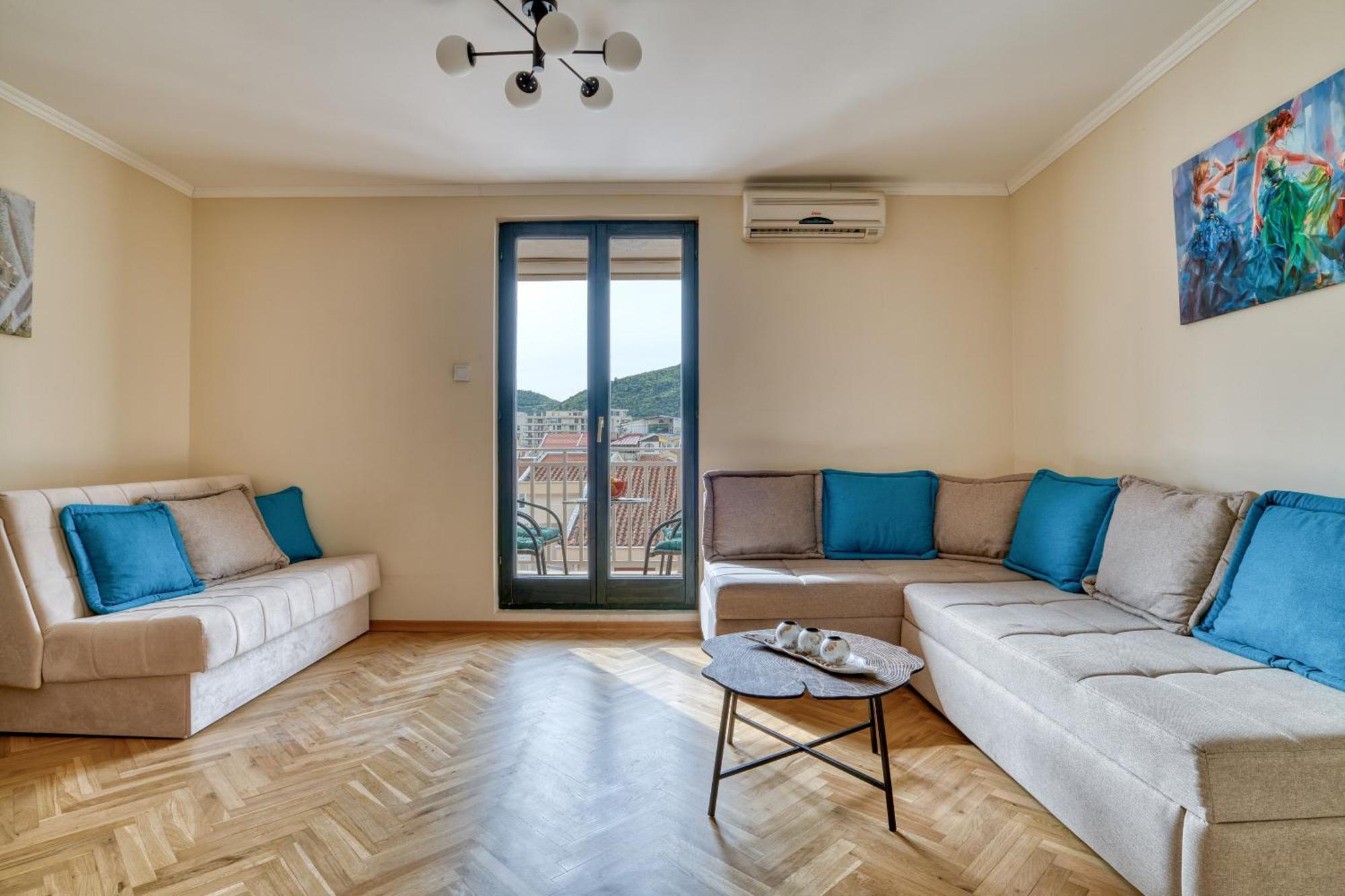 Comfort Apartment Near The Beach بودفا المظهر الخارجي الصورة