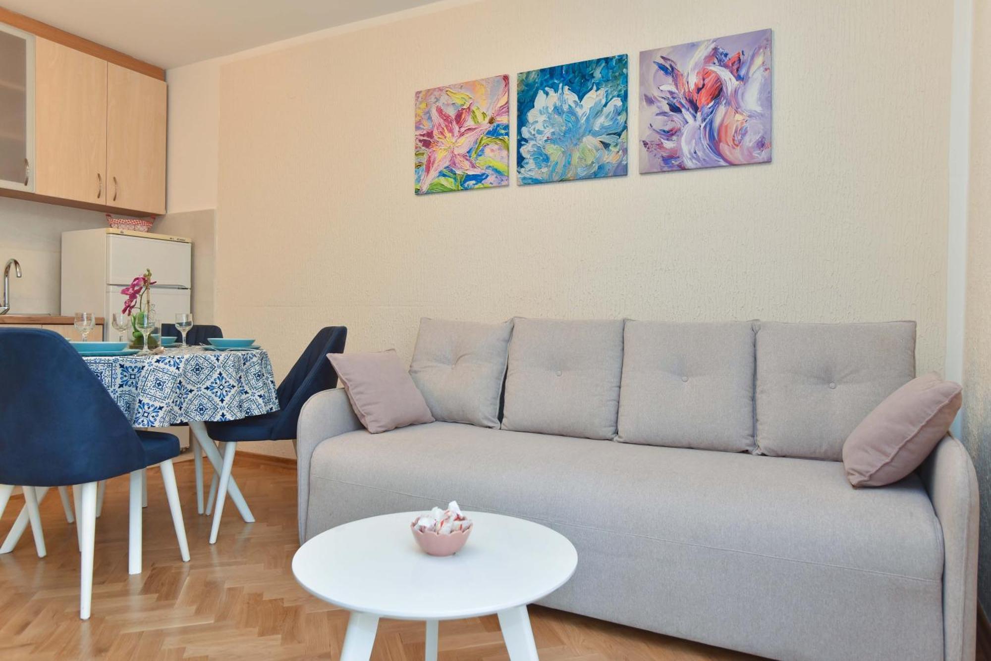 Comfort Apartment Near The Beach بودفا المظهر الخارجي الصورة